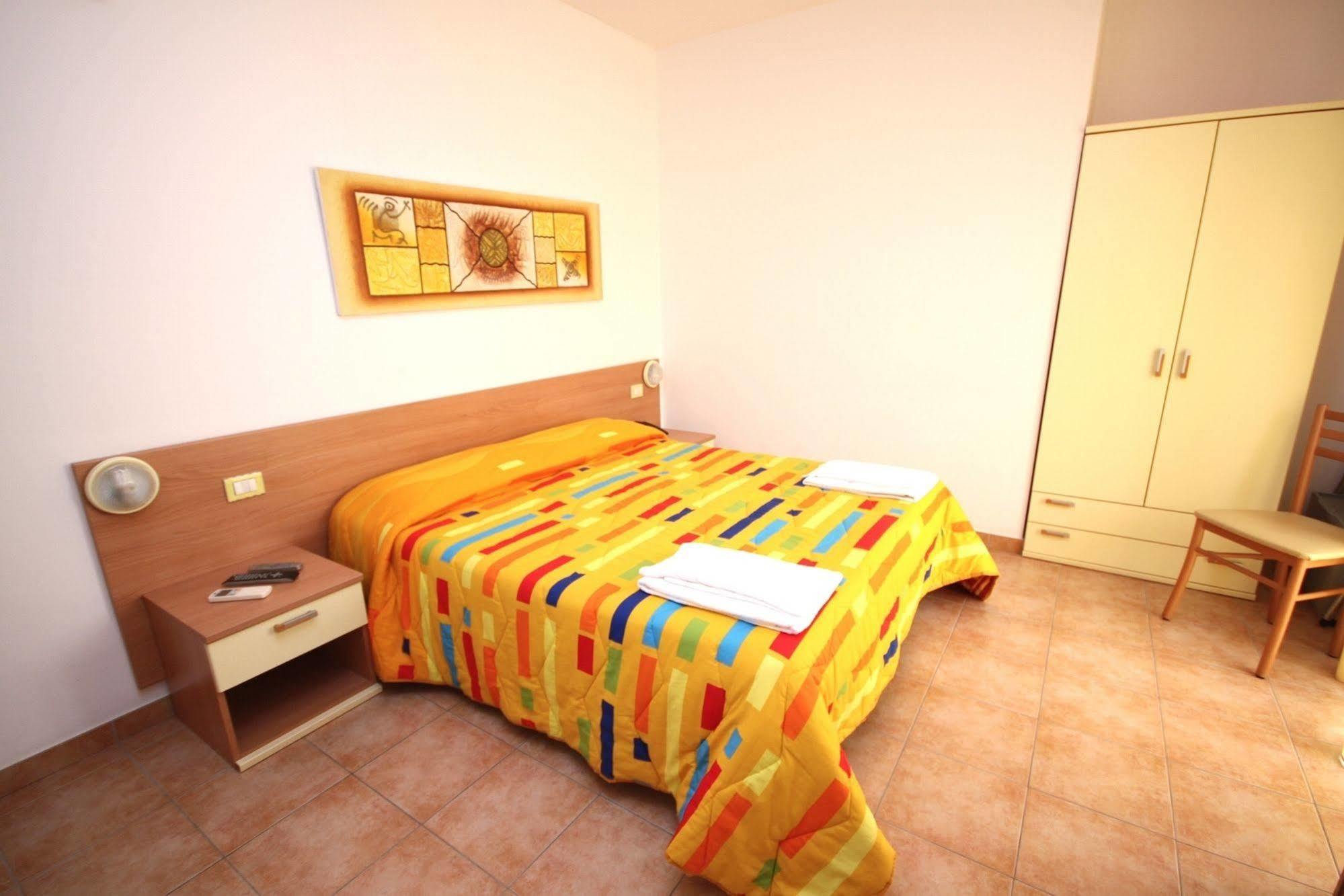 Hotel Alguer Exterior photo